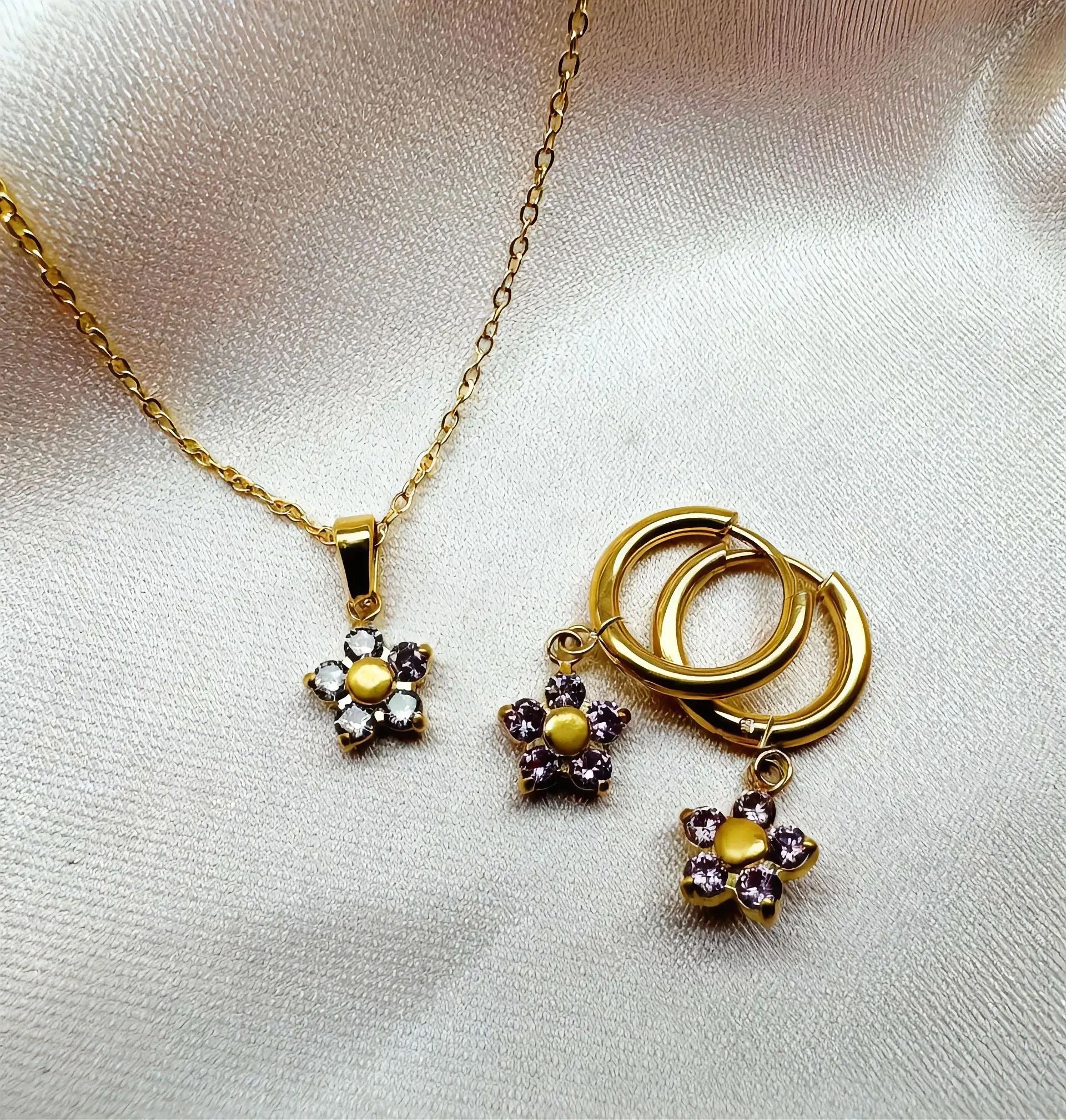 Floral Bloom Gold Jewelry Set