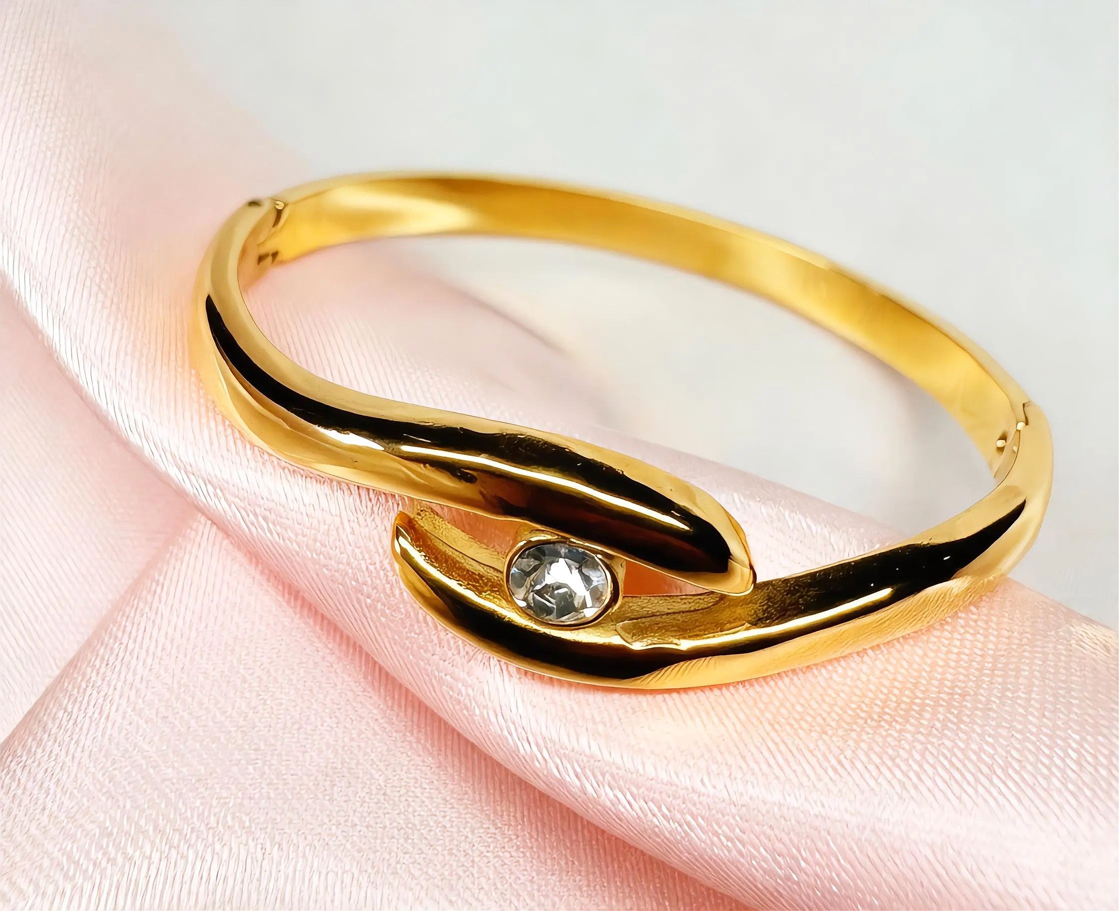 Virella Open Crystal Halo Bangle
