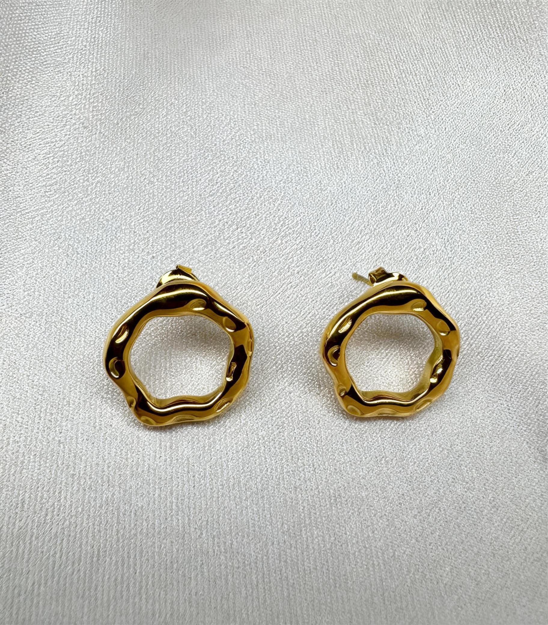 Celeste hoop Earrings