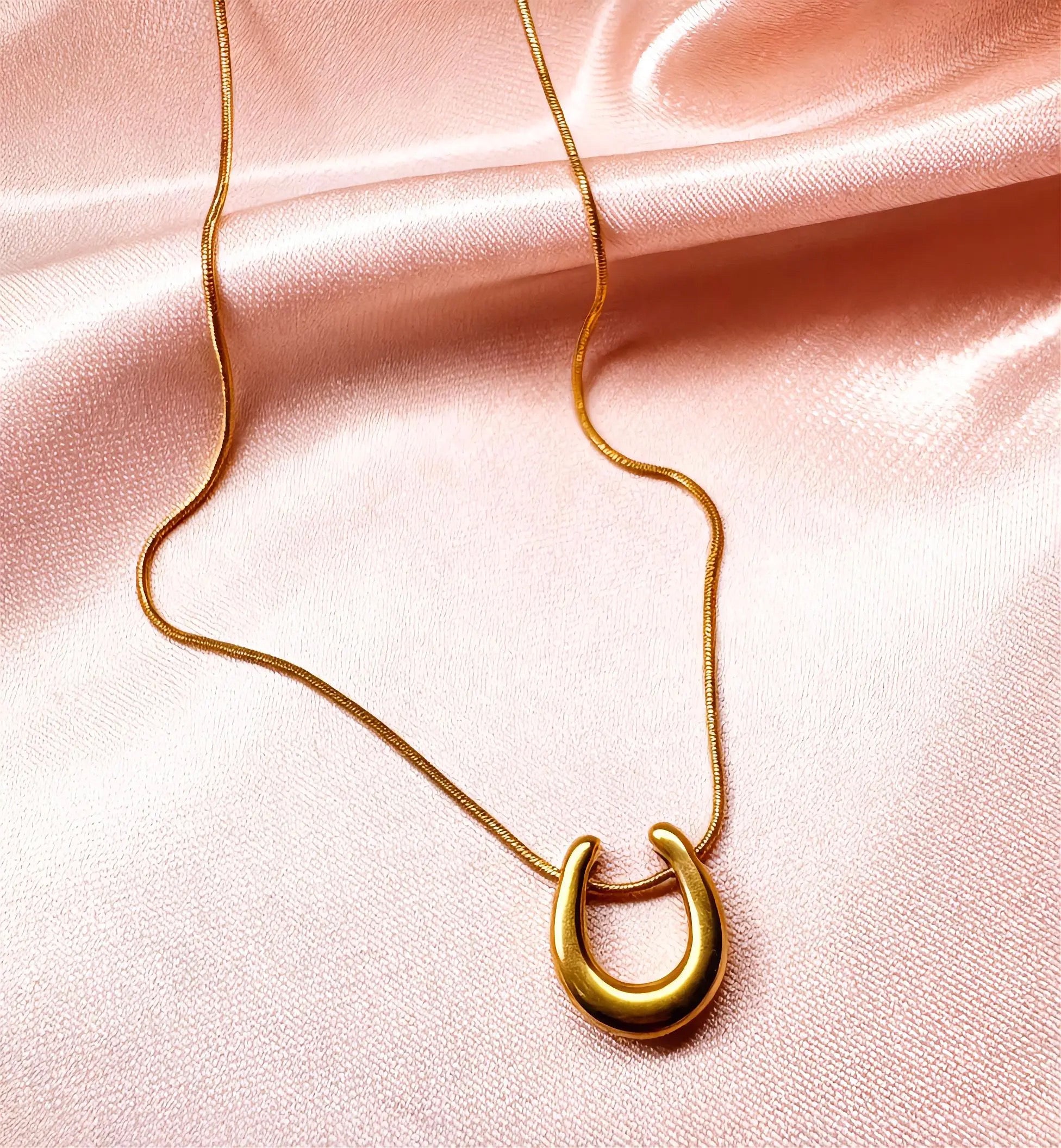 Aurora Pendant